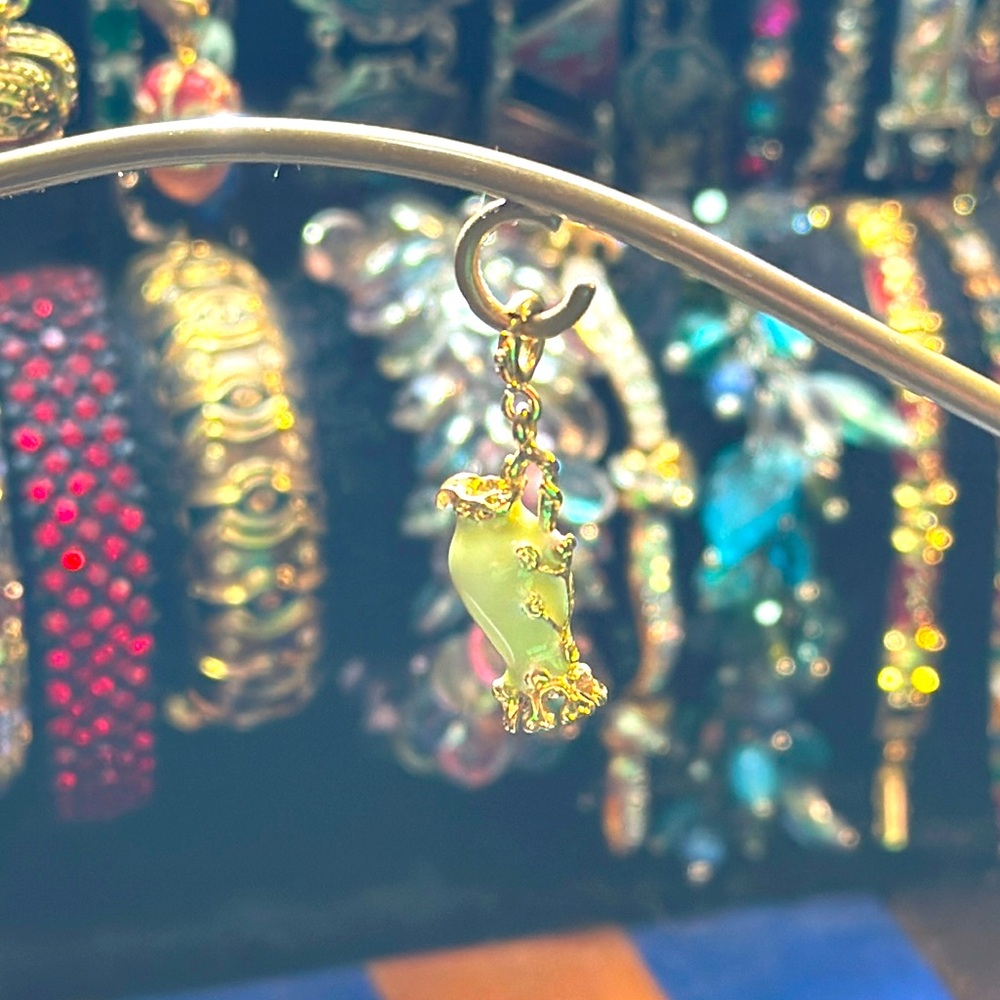 JOAN RIVERS Petite Charm/Pendant